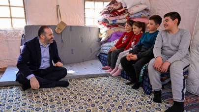 TRT’den Kahramanmaraş’taki depremzedelere moral ziyareti