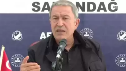 Bakan Akar enkaz kaldırma çalışmalarındaki son durumu açıkladı