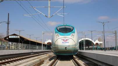 Türkiye'nin mega projelerinden biri daha açılış için gün sayıyor