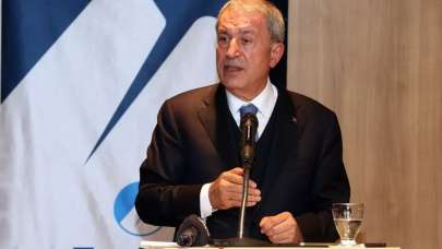 Bakan Akar'dan vatandaşa 'dikkat edin' uyarısı: Bu konuda kimse 'bana ne' diyemez