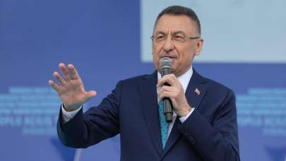 Fuat Oktay: Terör baronlarından LGBT’cilere kadar herkese göz kırpıyorlar