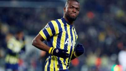 Fenerbahçe'de sürpriz Enner Valencia gelişmesi! Ayrılığı resmen açıkladılar
