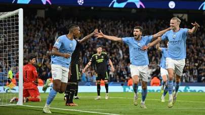 Real Madrid'i dağıtan Manchester City, İstanbul biletini kaptı