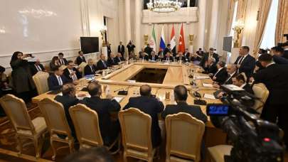 Moskova'daki 4'lü kritik zirveden Türkiye-Suriye kararı