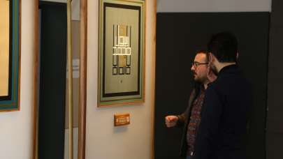 “Kelime-i Tevhid" hat eserleri sergisi Ankara'da sanatseverlerle buluşuyor