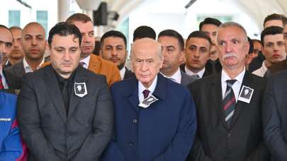 MHP Lideri Devlet Bahçeli Taşmedreseli Yılmazer'in Cenaze Törenine Katıldı