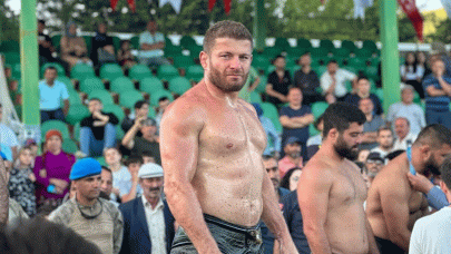Aybastı Yağlı Güreşleri'nde başpehlivan İsmail Balaban oldu