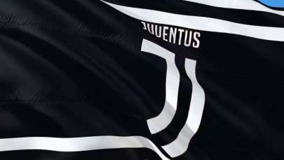 İtalyanlar duyurdu! ''UEFA, Juventus'u men etti''