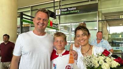 Rüzgar Sörfünde Türkiye’nin büyük gururu