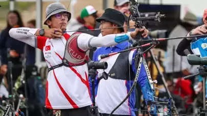 Mete Gazoz, Dünya Okçuluk Şampiyonası'nda çeyrek finalde
