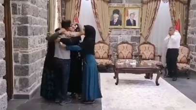 PKK'da kopuşlar sürüyor! Bakan Yerlikaya: Son 2 günde iki anne daha evlatlarına kavuştu