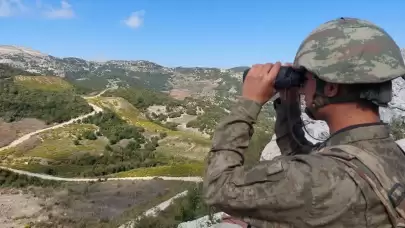 Yasa dışı yollarla sınırı geçmeye çalışan 3'ü PKK'lı 6 kişi yakalandı