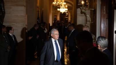 Türk düşmanı Menendez 'casus' çıktı! Karısı ve kendisinin 'külçe altın skandalı' fotoğraflarla belgelendi
