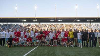 EURO 2008 ruhu yeniden canlandı! Dostluk kazandı