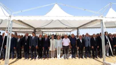 MHP Lideri Devlet Bahçeli'nin Hacıbektaş'ta hibe ettiği arsaya inşa edilecek külliyenin temeli atıldı