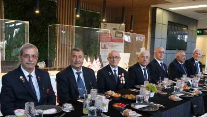 Hastaneden gazilere vefa