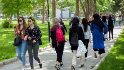 Yetişkinlerin örgün veya yaygın eğitime katılım oranı yüzde 22,9 oldu