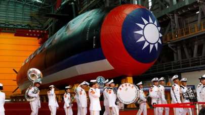 ''Haikun'' denize indirildi: Tarih bu günü sonsuza kadar hatırlayacak