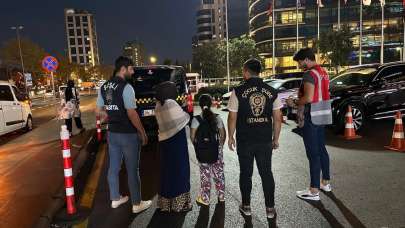 İstanbul Valiliği açıkladı: Dilenen çocuklar yeniden okul yolunda