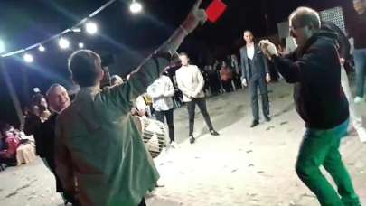 Damada düğününde ’kırmızı kart’