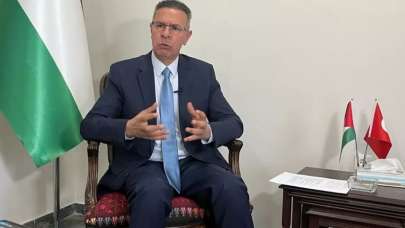 ''Cesur bir liderliğe sahip Türkiye arabulucu olabilir''