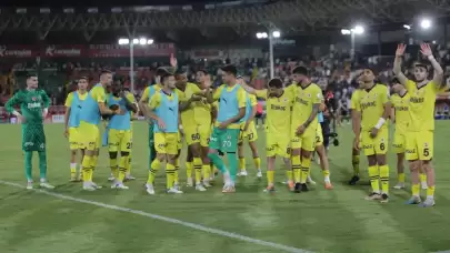 Fenerbahçe'de Beşiktaş-Galatasaray derbisi birlikte izlenecek