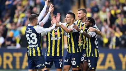 Fenerbahçe'de rekor üstüne rekor! Taraftar kasayı doldurdu