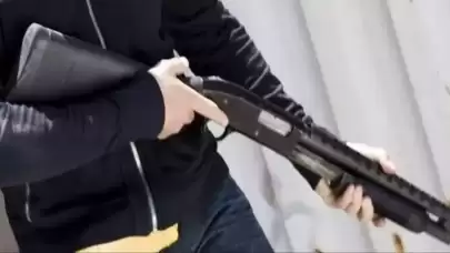 Eğlence mekanına pompalı tüfekle saldırı