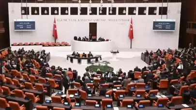 Libya tezkeresi TBMM'de kabul edildi! Türk askerinin görev süresi 2 yıl daha uzatıldı