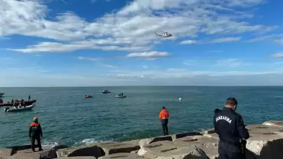 Zonguldak'ta batan geminin personeli aranıyor