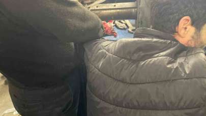 Kolunu pres makinesine kaptıran işçi yaralandı