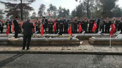 Önder Kahveci'den deprem bölgesine ziyaret