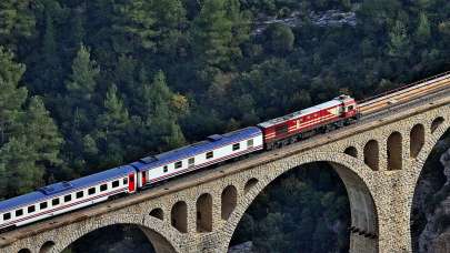 Türkiye'nin kalkınmadaki büyük rolü! Demir yolunda uluslararası koridorlar hedefte