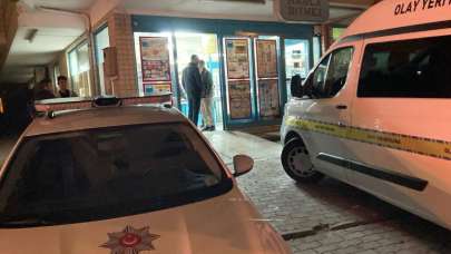 Konya'da dehşet anları! Zincir markette silahlı soygun