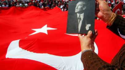 Nutuk'ta Nelerden Bahsedilmektedir?