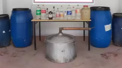 Tokat'ta sahte içki operasyonu: 1220 litre sahte içki ele geçirildi