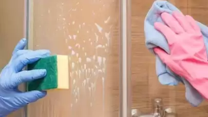 Duş Kabin Temizliği Nasıl Yapılır? En Pratik 5 Yöntem