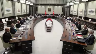 MGK sona erdi: "Kırmızı Kitap" yenilendi