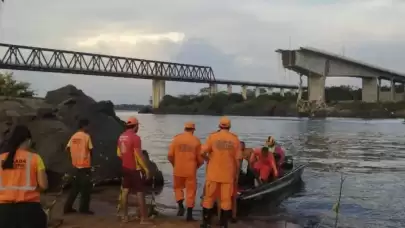 Brezilya'da köprü çökmüştü: Ölü sayısı 12'ye yükseldi
