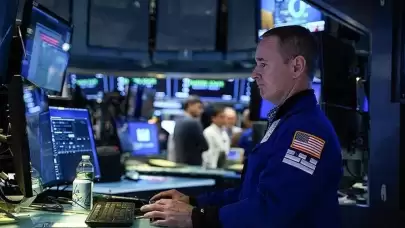 New York borsası Fed'den etkilendi: Nasdaq değer kaybetti