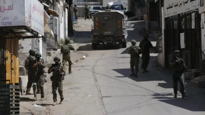 İsrail askerleri darbetti!