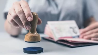 Pasaporta damga resmen bitiyor