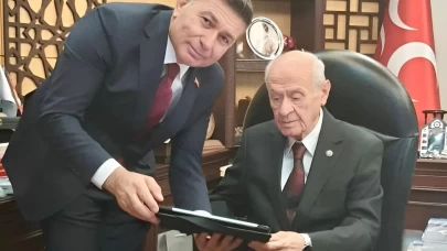 Karaisalı Belediye Başkanı Şimşek’ten MHP Lideri Bahçeli’ye ziyaret