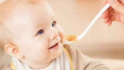 Bebeklere yağ verirken dikkat! Hangi yağlar faydalı, hangileri zararlı?