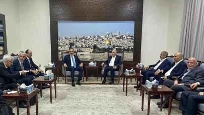 Hakan Fidan ve İbrahim Kalın'dan Doha'da kritik Hamas görüşmesi