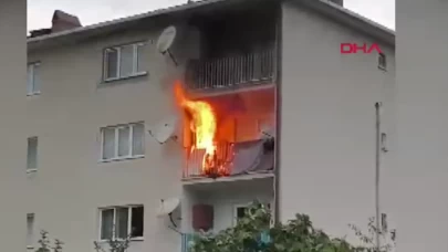 Kastamonu’da balkona bırakılan köz yangına neden oldu