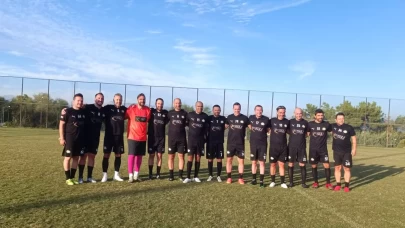 Eski futbol yıldızları Antalya’daki masterlar turnuvasında buluştu
