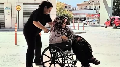 Piknik yaparken yılan ısırdı, hastaneye kaldırıldı