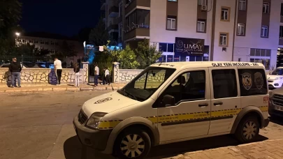 3 ay önce babası ölü bulunan genç intihar etti