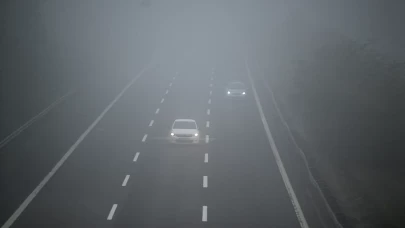 Anadolu Otoyolu'nun Düzce kesiminde sis etkili oldu